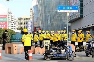 湖勇大战计时器离谱崩盘 湖人冲上推特热搜&词条中有萧华